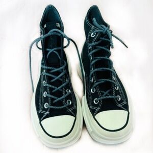 Converse Chuck Taylor Platform Sneakers - Never Worn
